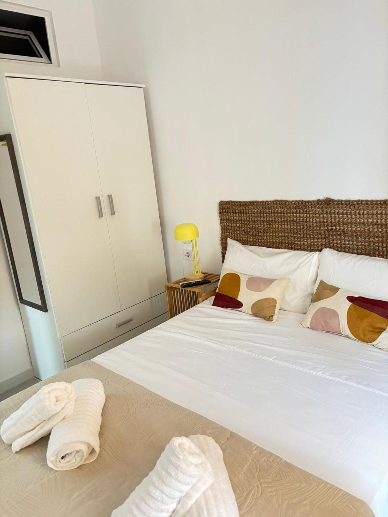 Carolinas Suites By Coqueto Alicante Buitenkant foto
