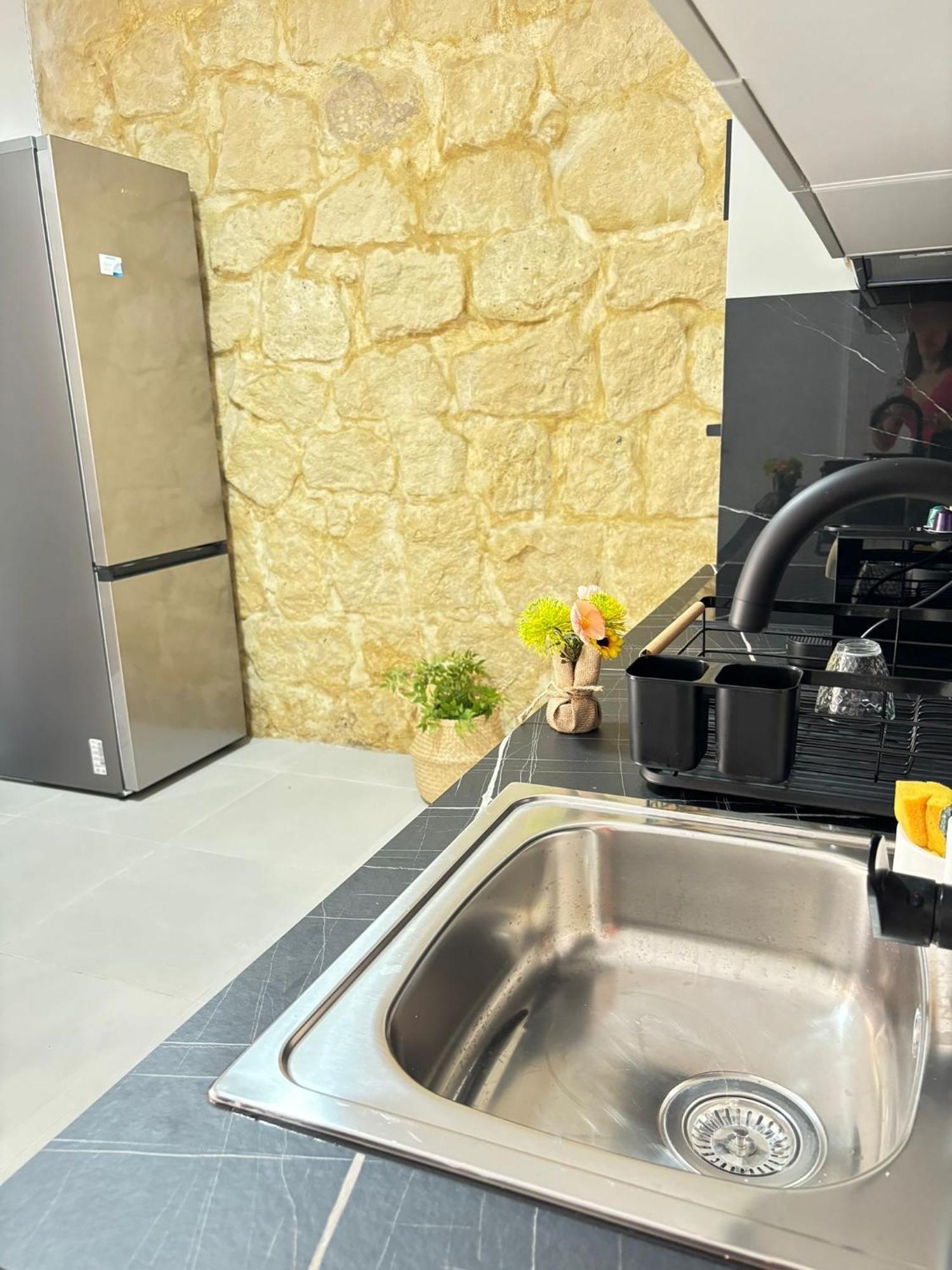 Carolinas Suites By Coqueto Alicante Buitenkant foto