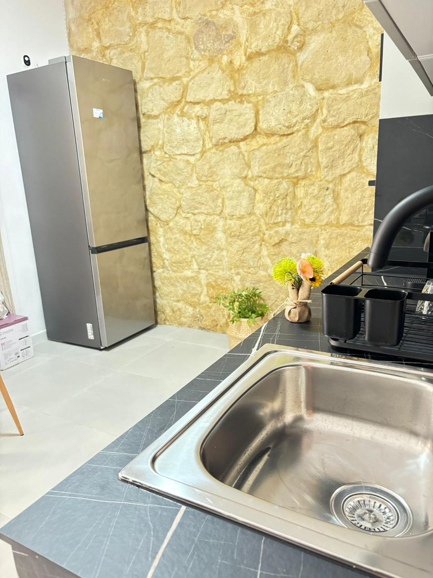 Carolinas Suites By Coqueto Alicante Buitenkant foto